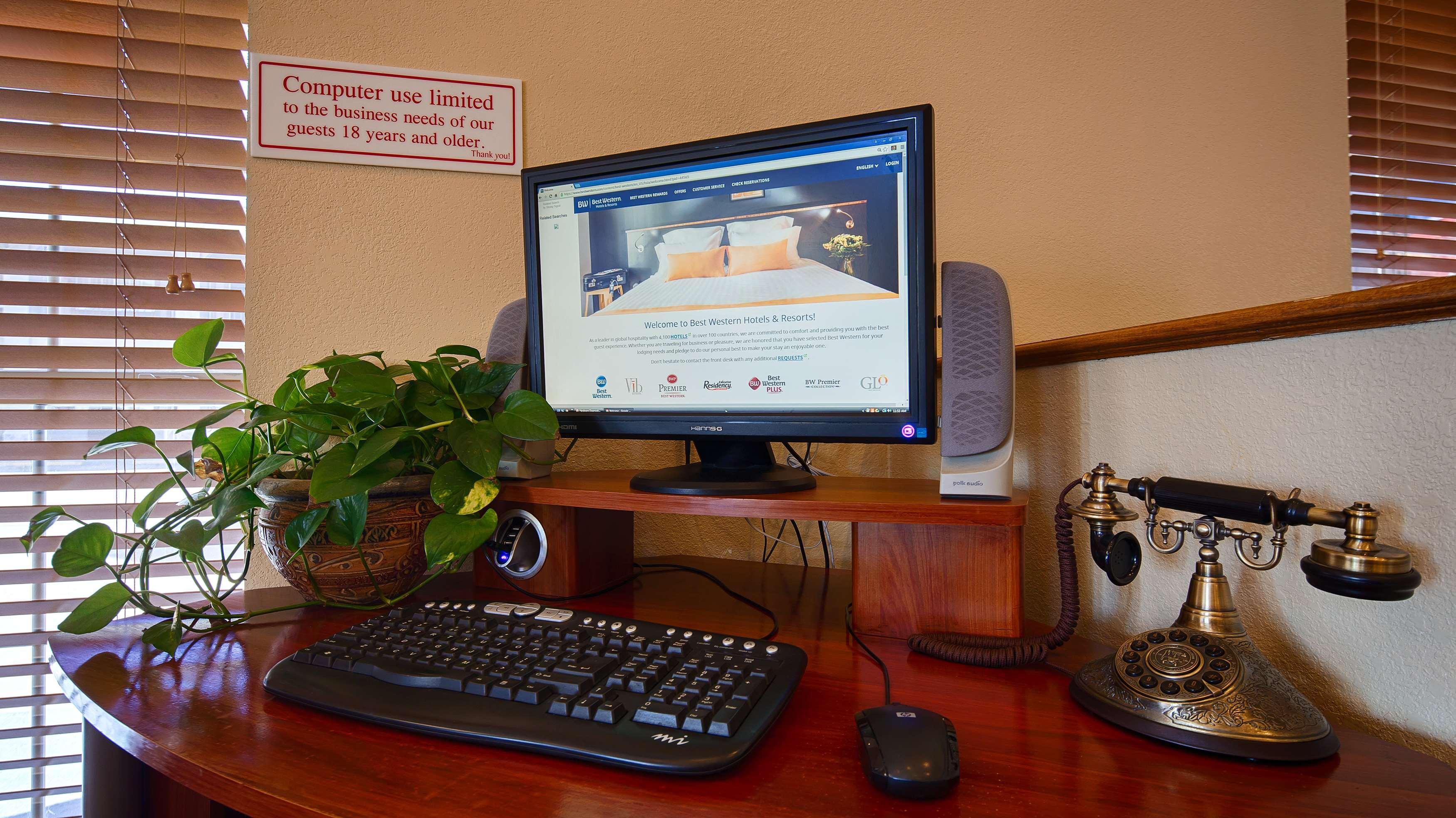 Best Western Executive Inn Hallettsville Bagian luar foto