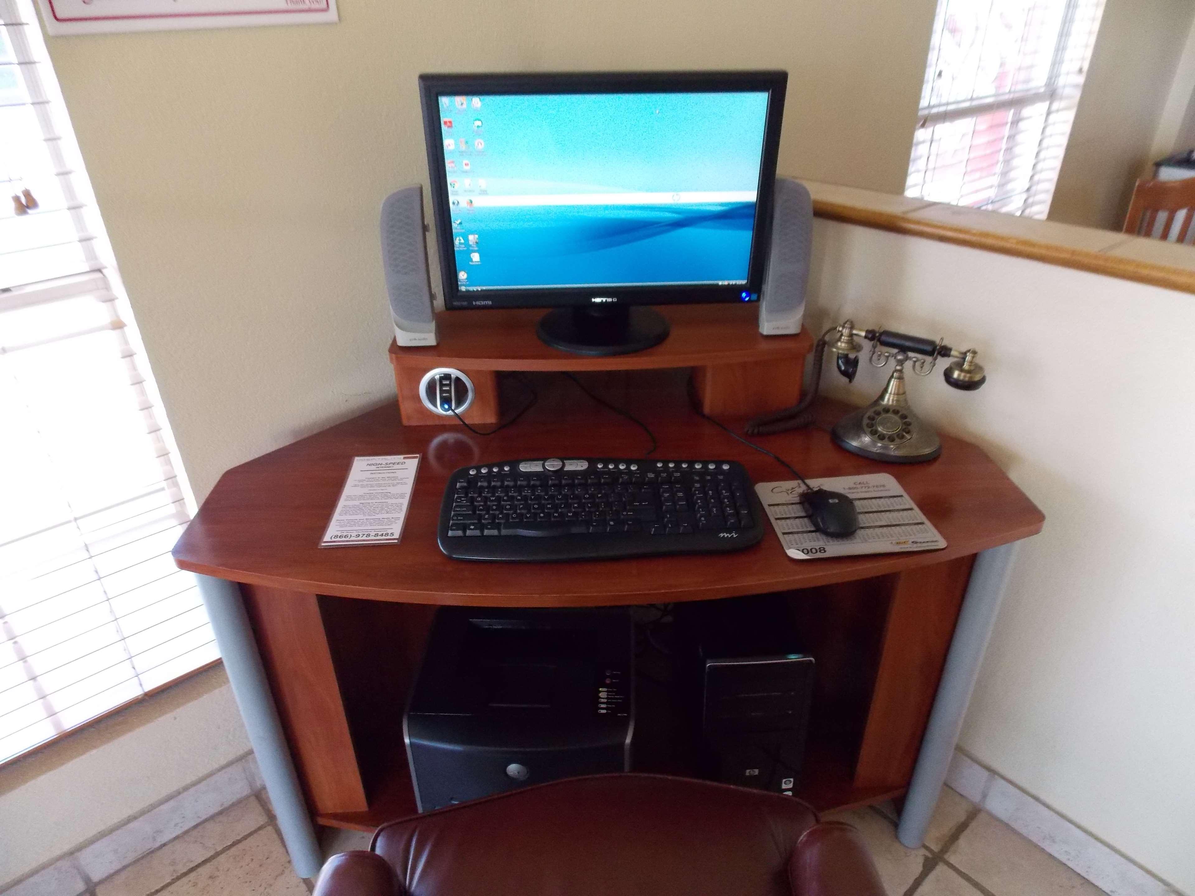 Best Western Executive Inn Hallettsville Bagian luar foto