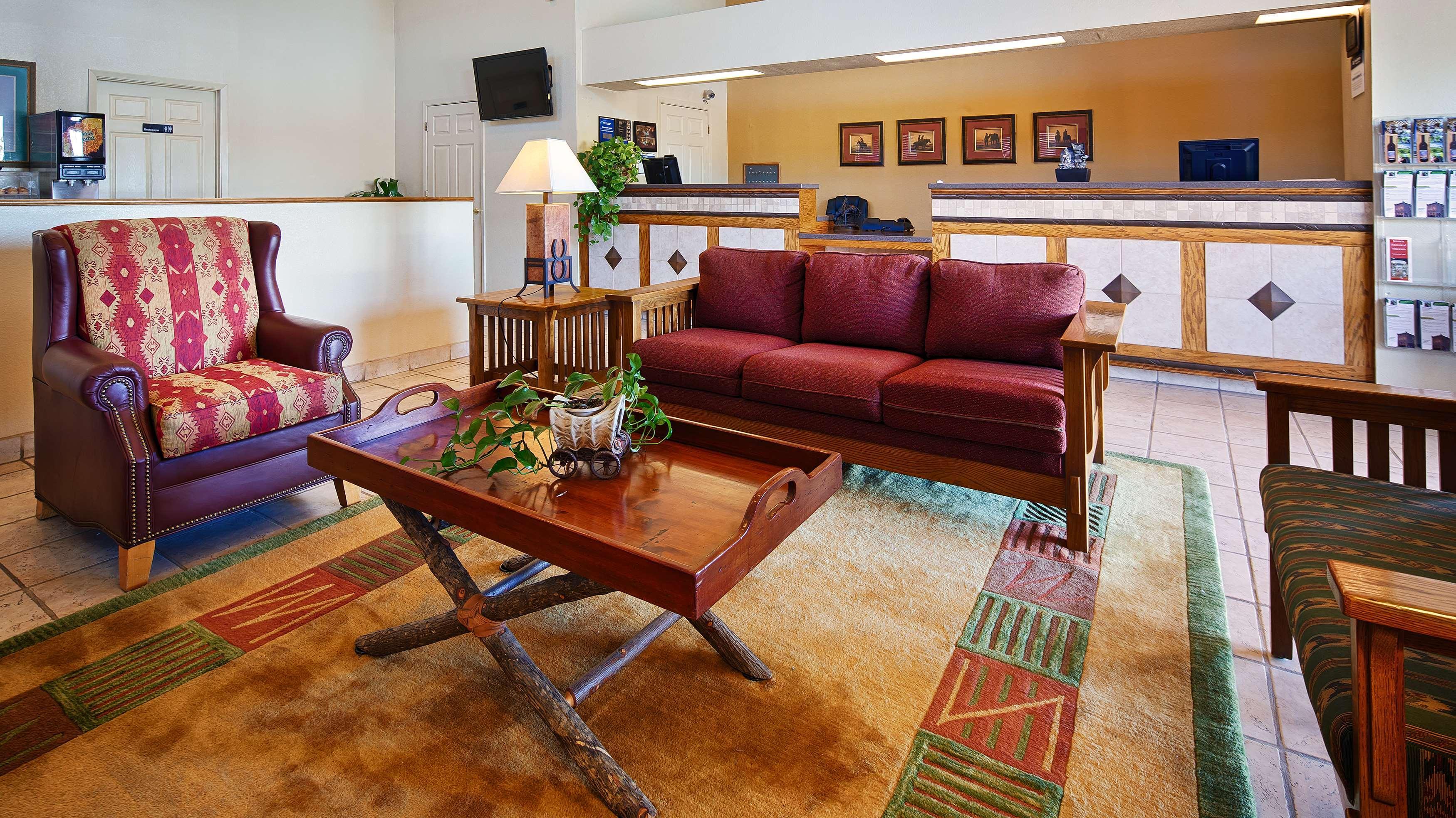 Best Western Executive Inn Hallettsville Bagian luar foto